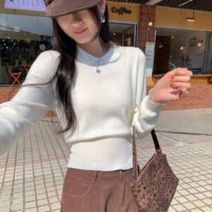 Unique White Peter Pan Collar Knit