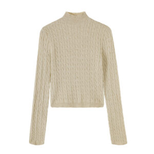 Chic Gray Cable Knit Crewneck Sweater