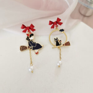 Bow Cartoon Character Cat Earrings